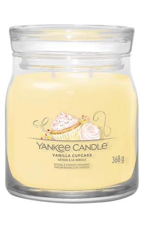Svijeća medium Signature Vanilla cupcake Yankee Candle