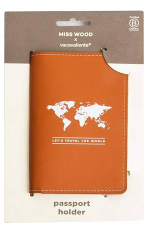 Etui za putovnicu Miss Wood & Vacavaliente smeđi